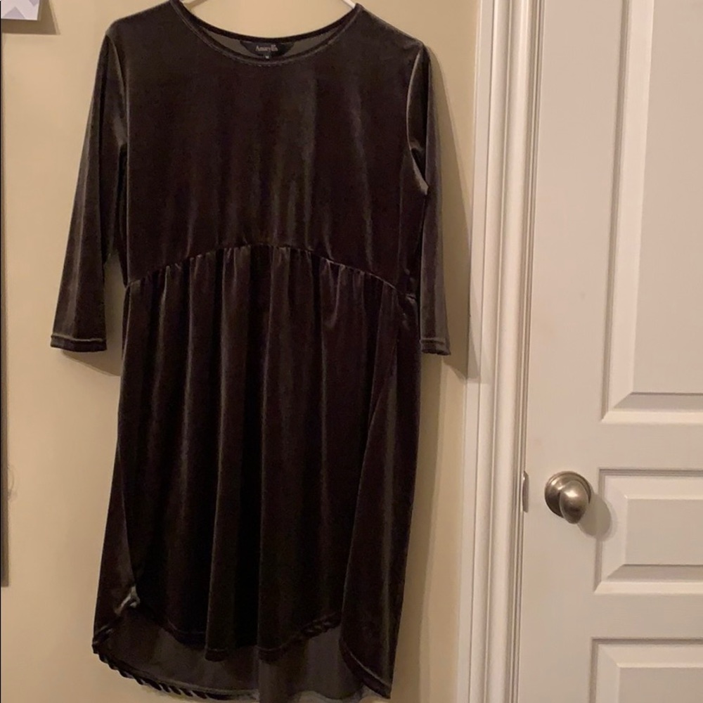 Felt green dress